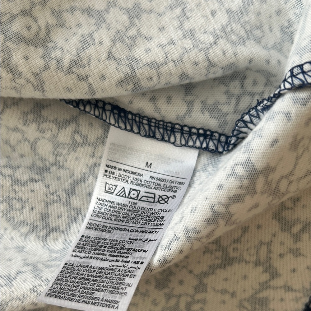 Old Navy Blue and White Floral Dress - Picture 6 of 6